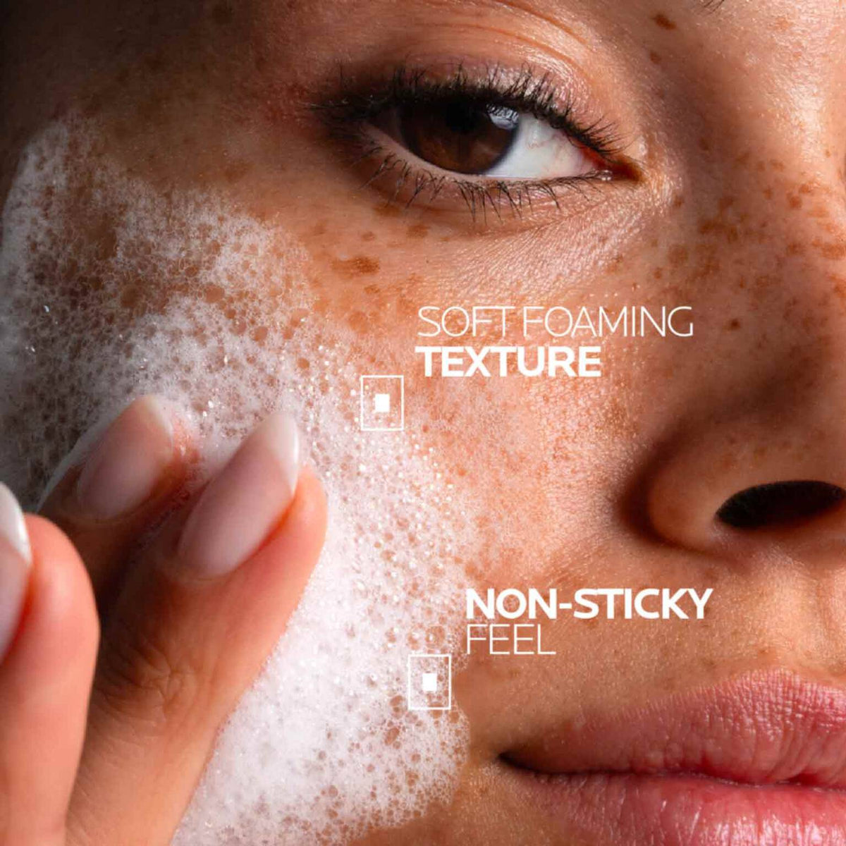 effaclar-supramolecular-oil-and-pores-jelly-cleanser-j7 Supramolecular-Cleanser_D2C-ATF-Texture_1500x1500.jpg
